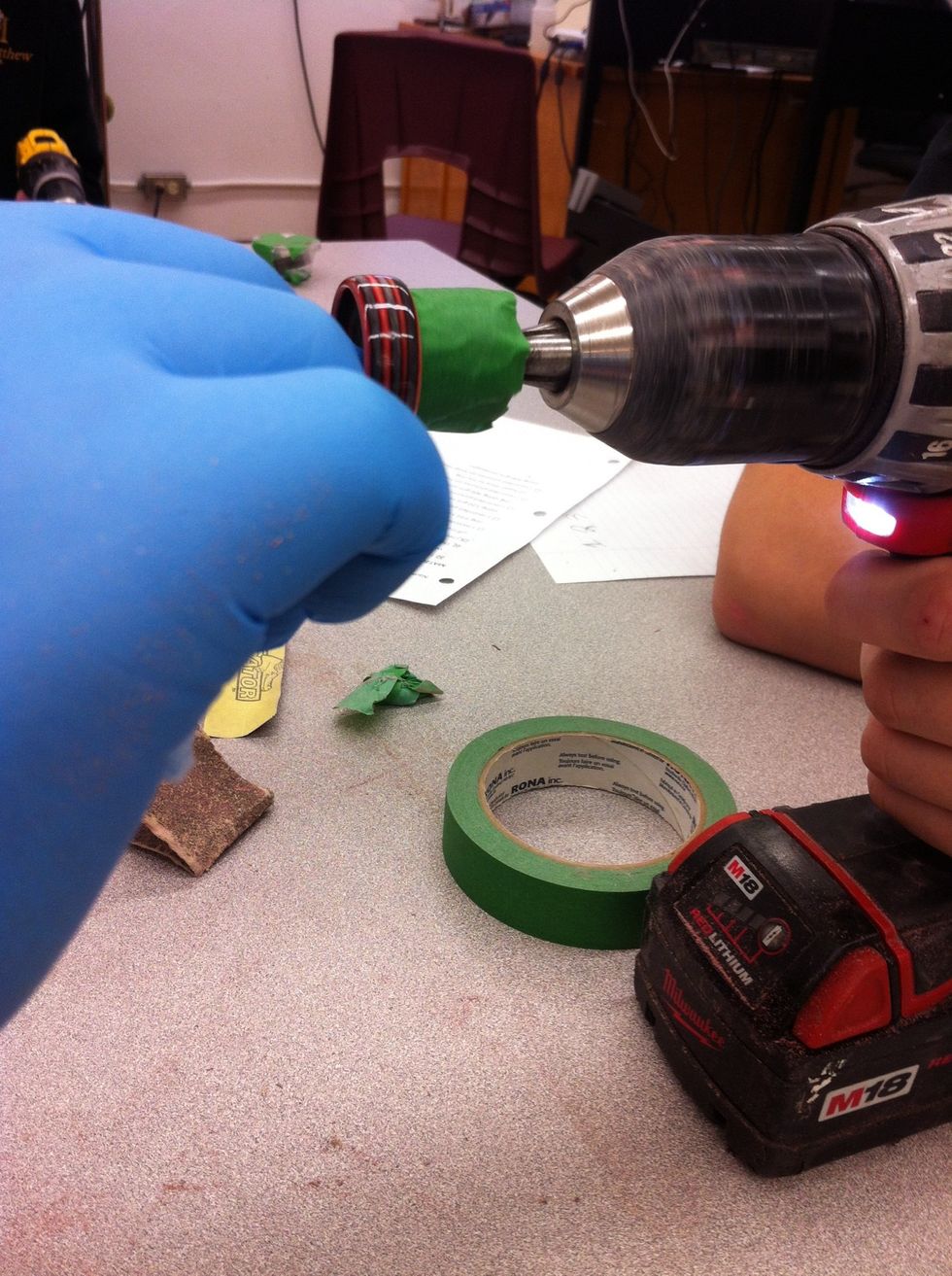 glue the in side of your ring and Let it dry for 5 to 6 minis repeat this process 10 times oval