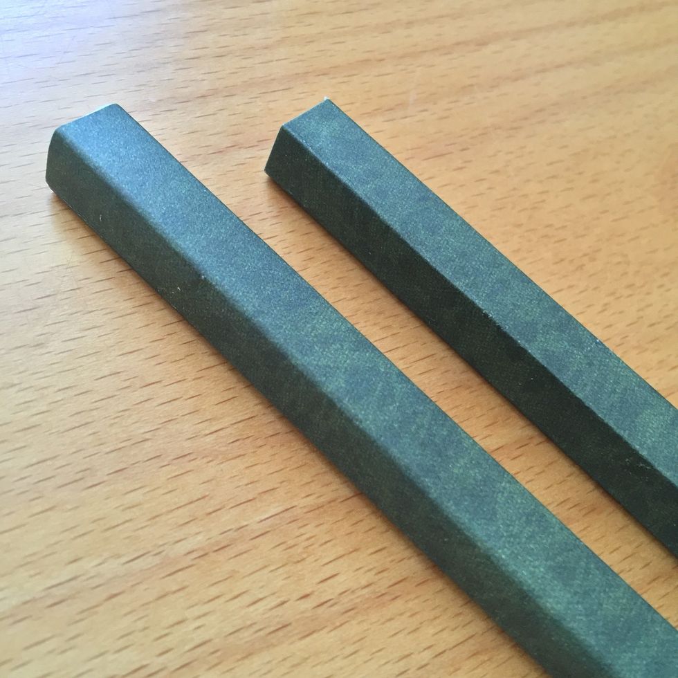 Glue the paper on the two pieces.