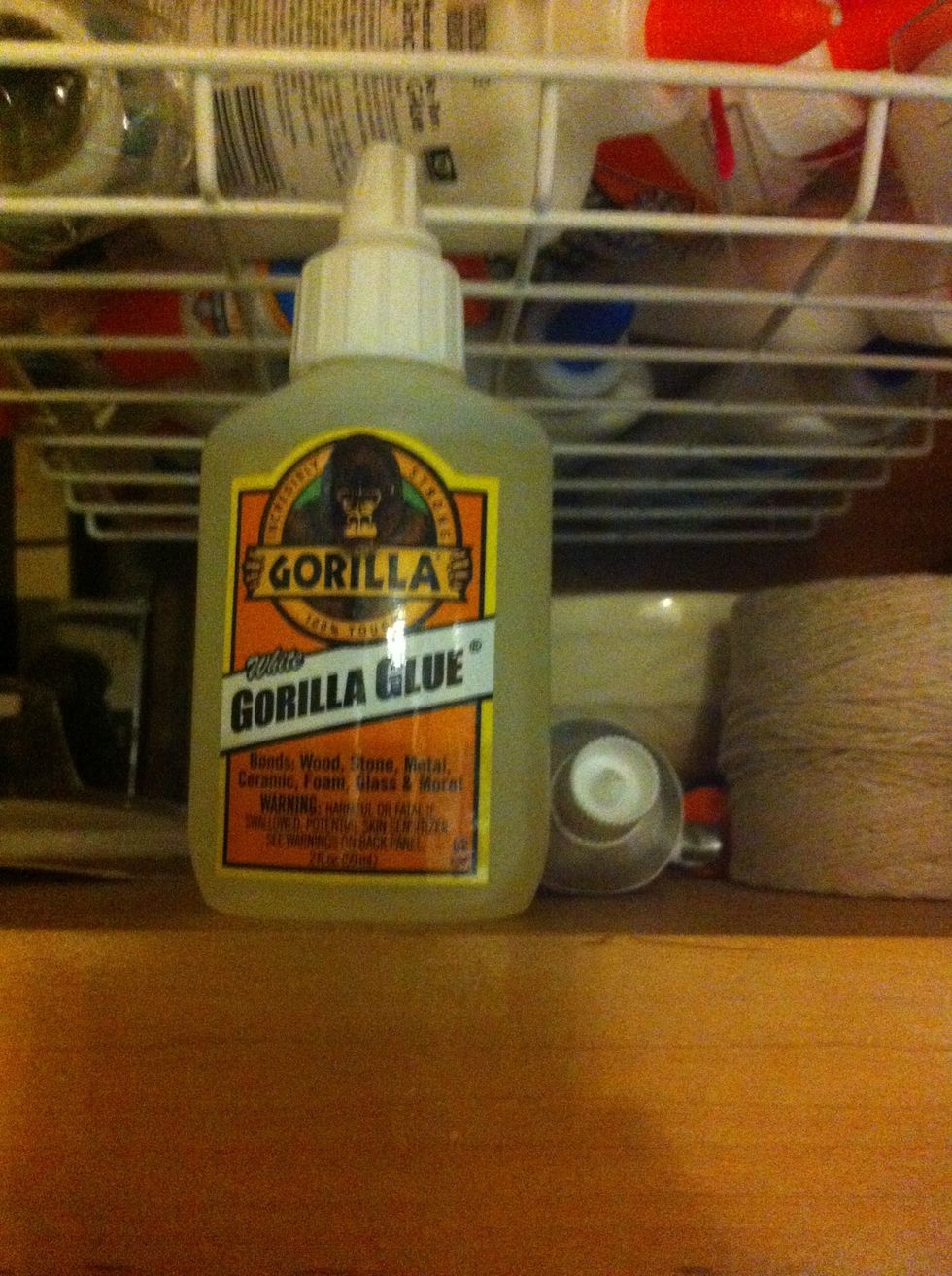 GLUE: Using Gorilla Glue on clean bowls and vases, glue inverted bowl onto base of vase. Allow glue to dry.