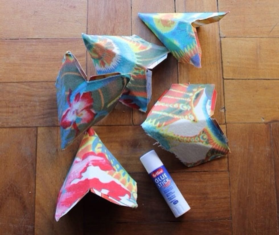 Glue your cut upcycled fabric to the star templates.