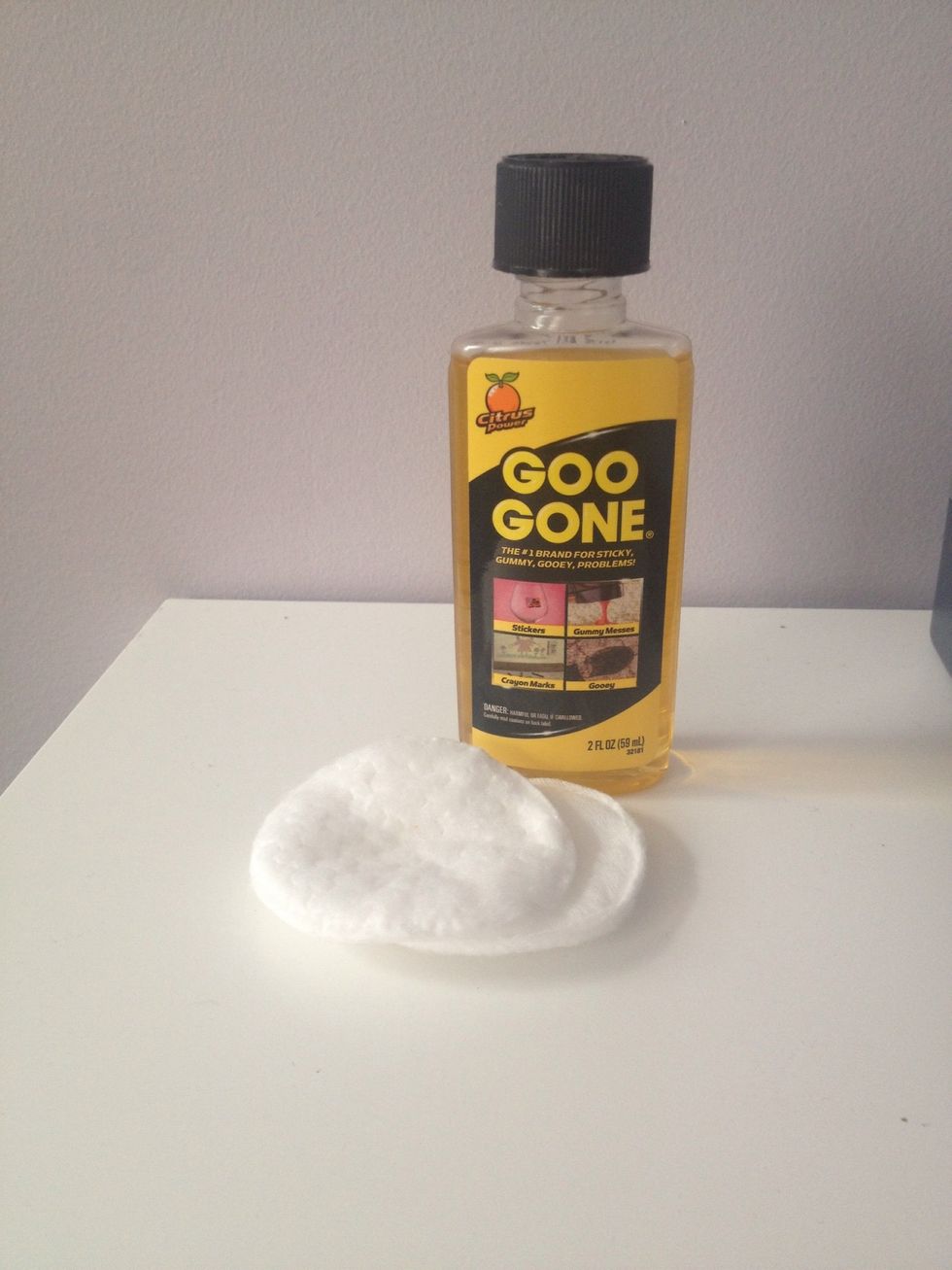 Goo Gone and cloth ( I used 2 cotton rounds )