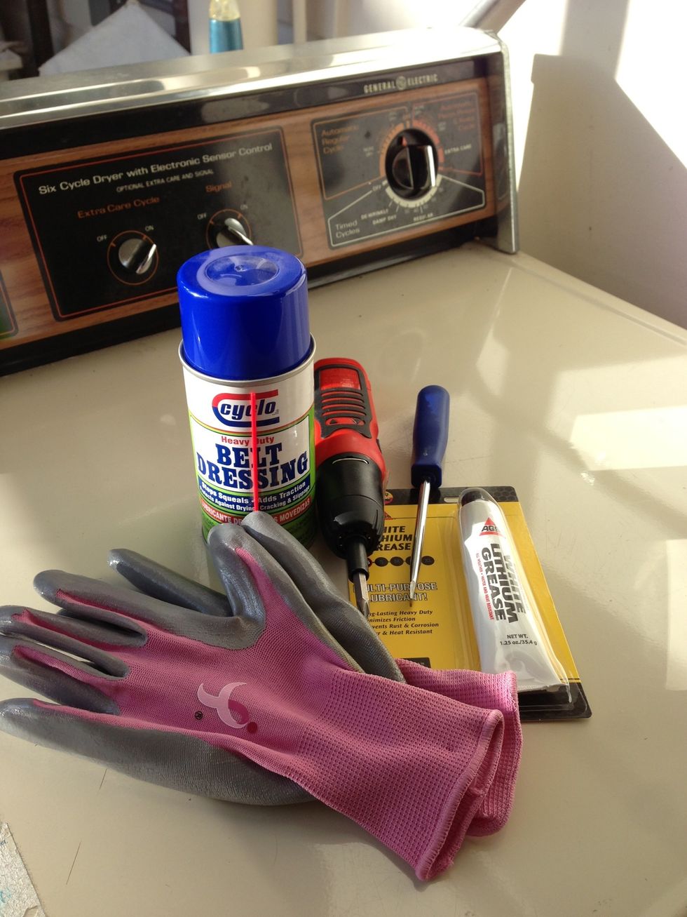 Got my supplies at the ready. It looks like there are a bunch of different heads on the screws and bolts on my machine so I'll need to be prepared.