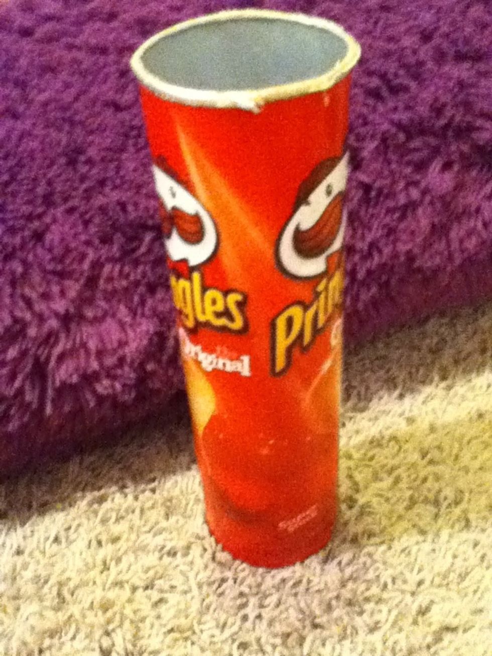 Grab a empty Pringles can