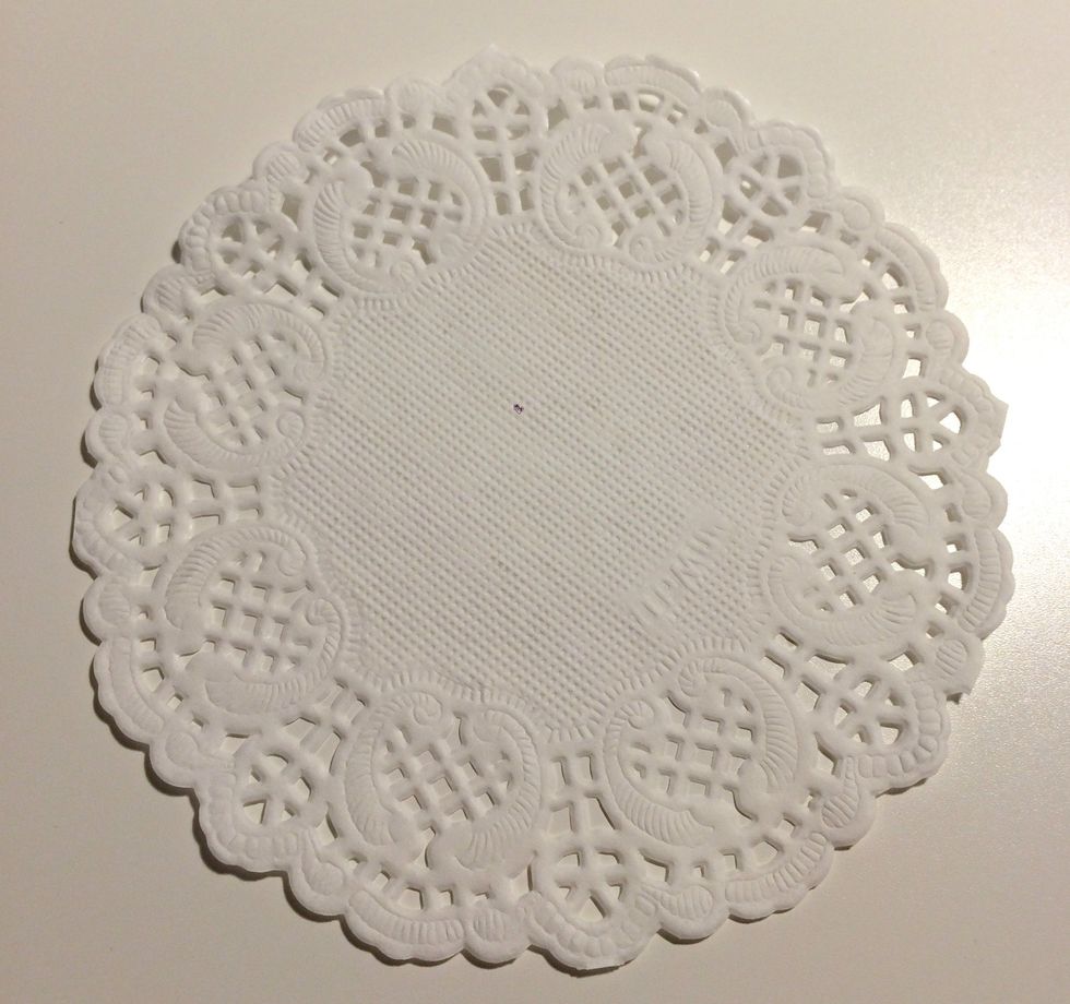 Grab one medium doily from your collection.