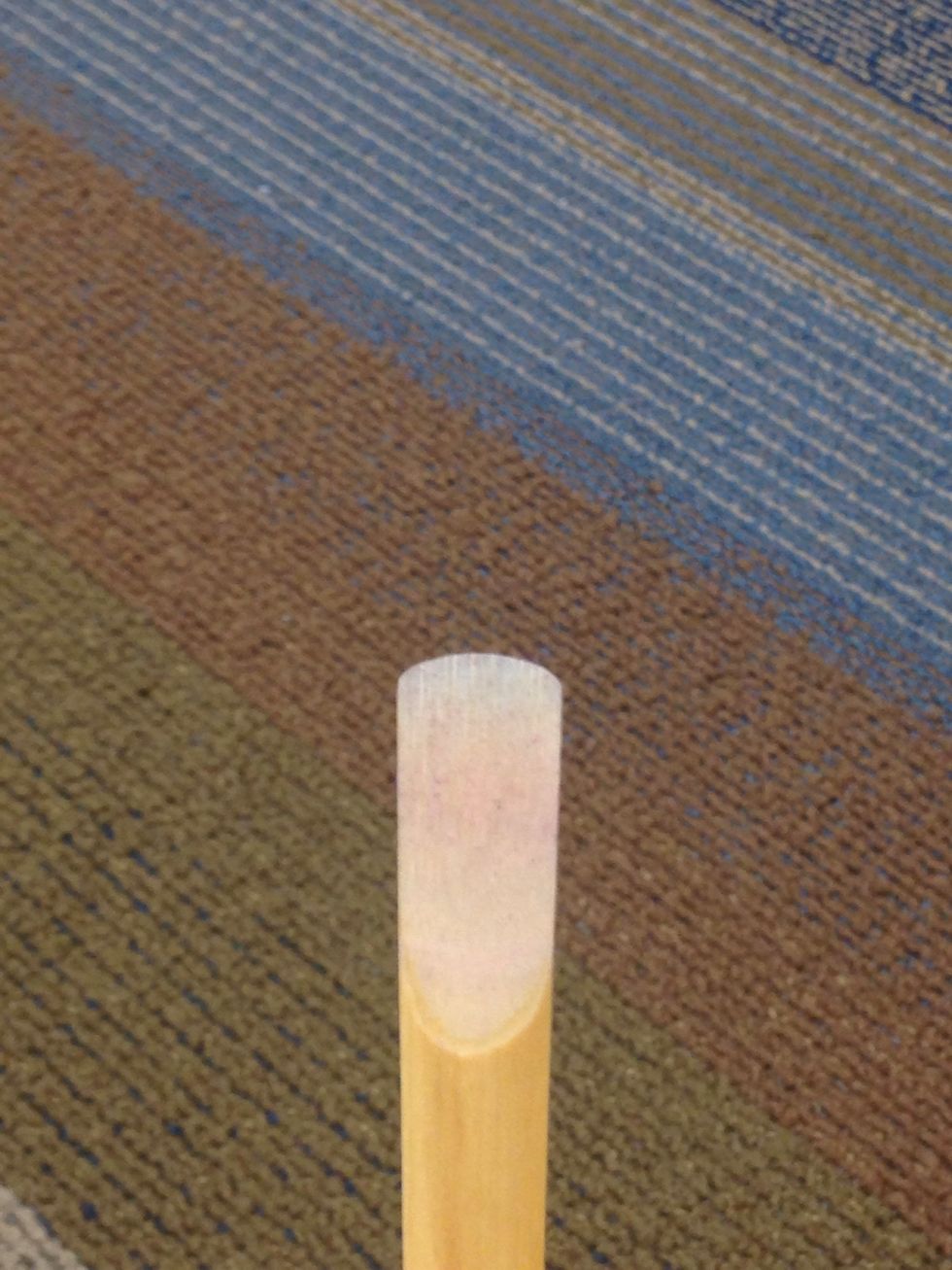 Grab the reed. Check to see that there are no chips or broken areas. This will affect your playing, and not in a good way