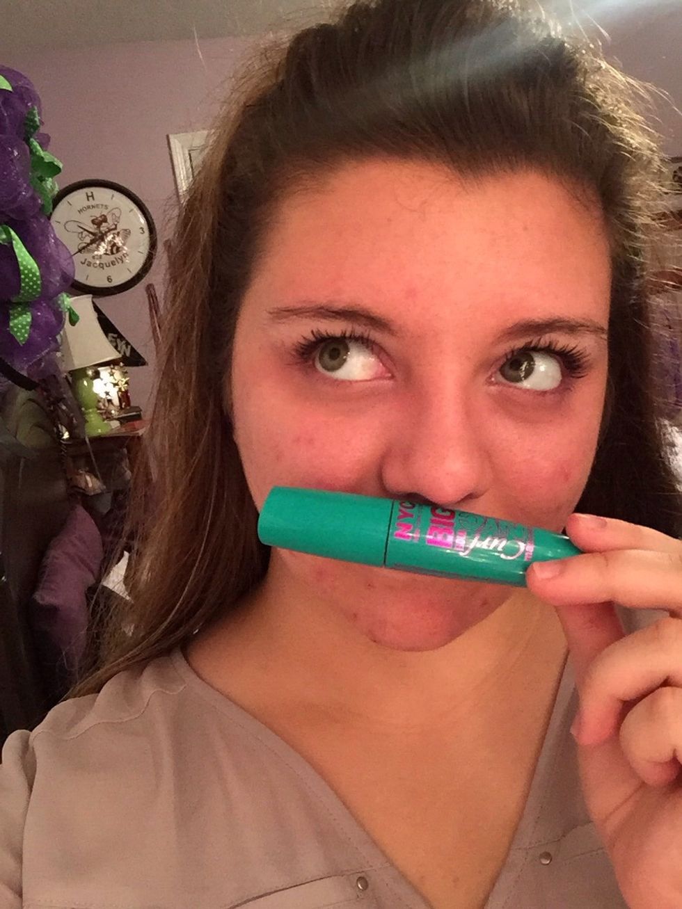 Grab your big brush mascara and apply it for more volume.