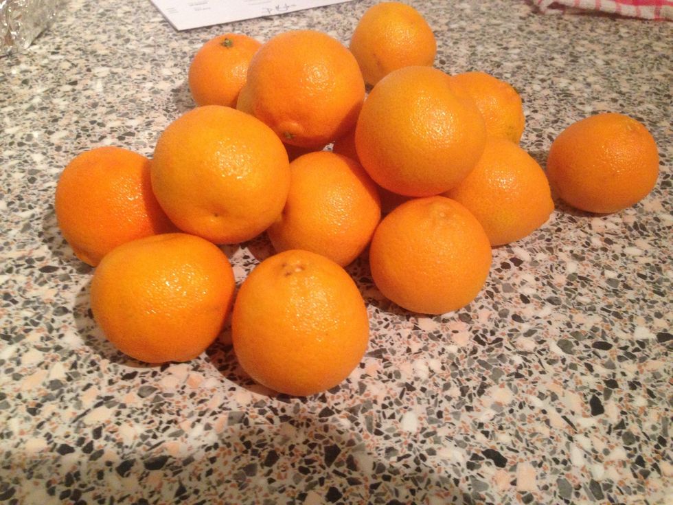 Grab your clementines.....place one aside for later.