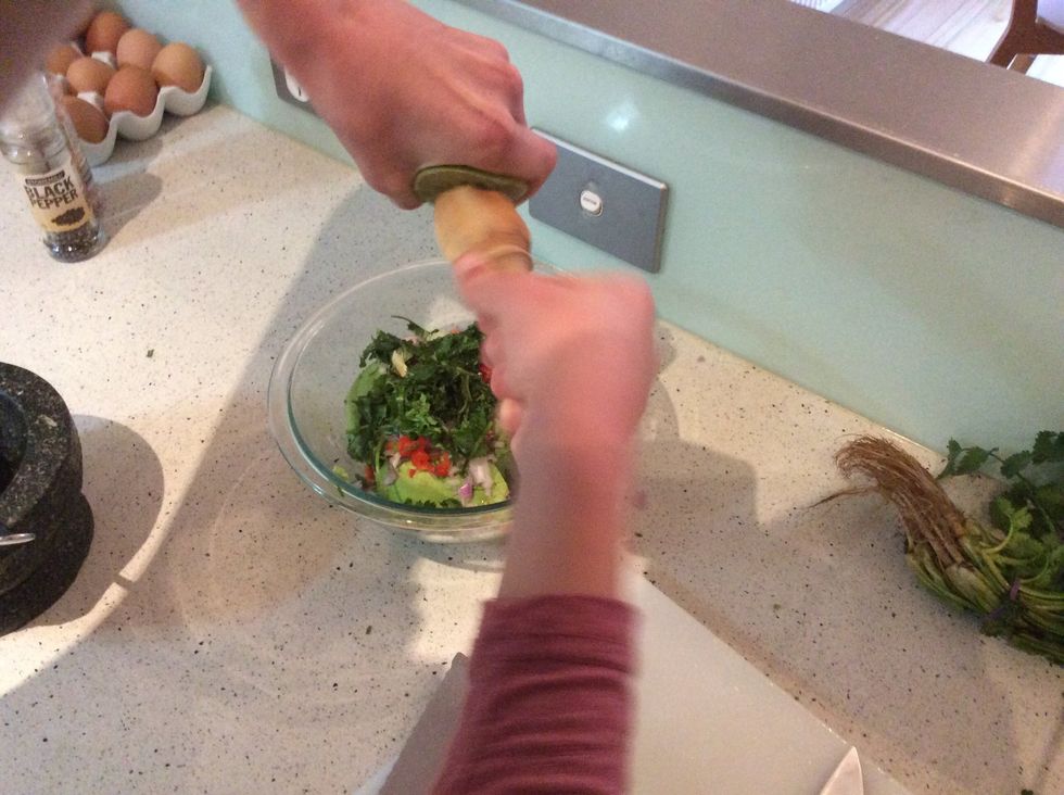 Grab your juicer and squeeze out all of the juice from the lime.