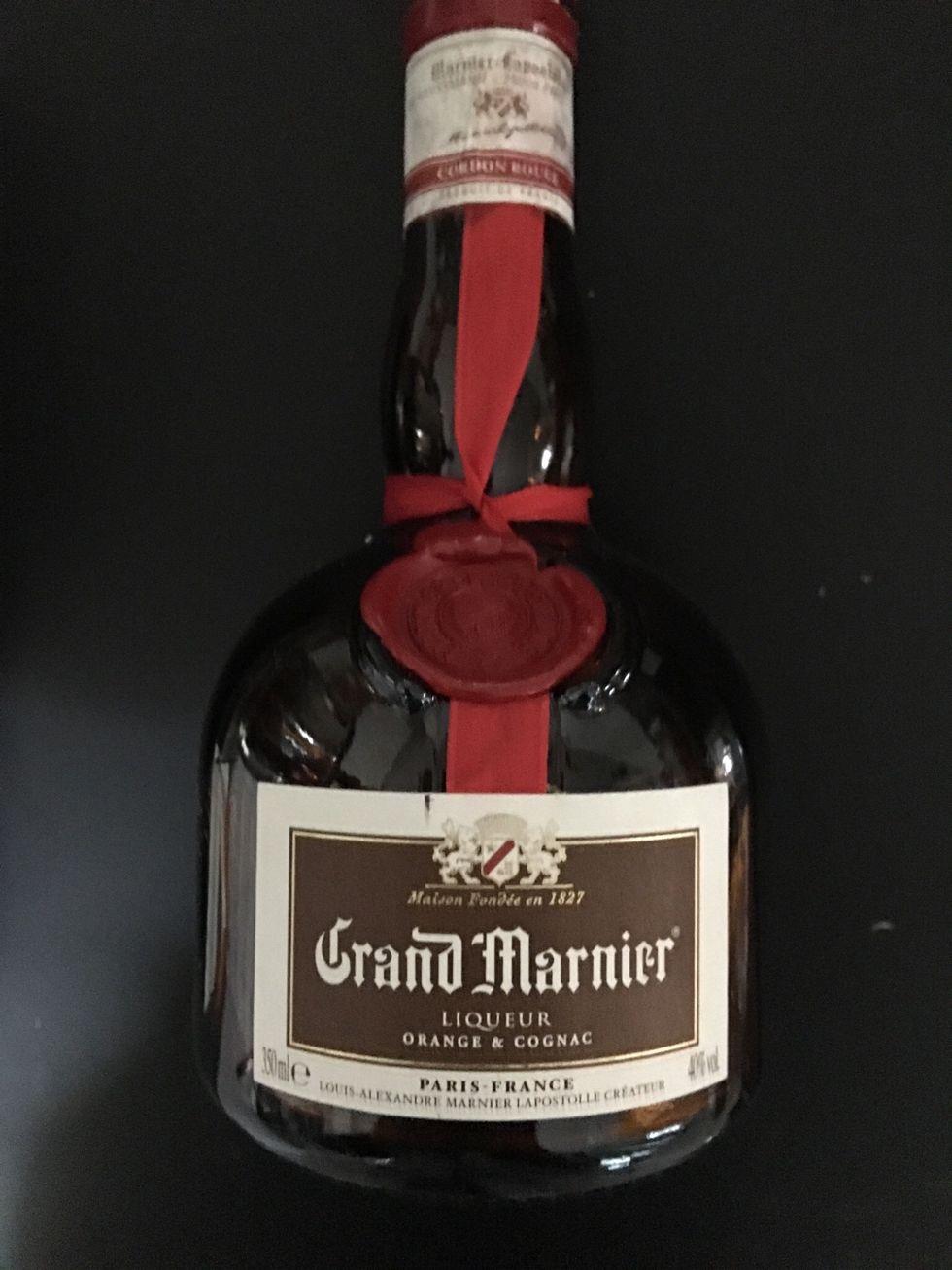 Grand mariner or Cointreau or brandy or vodka.. 50 ml