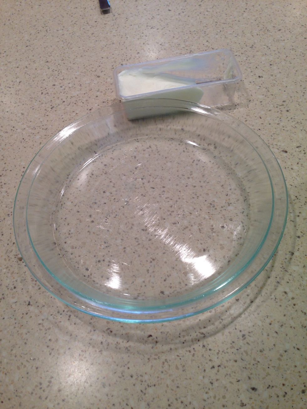 Grease the pie plate with crisco & set aside