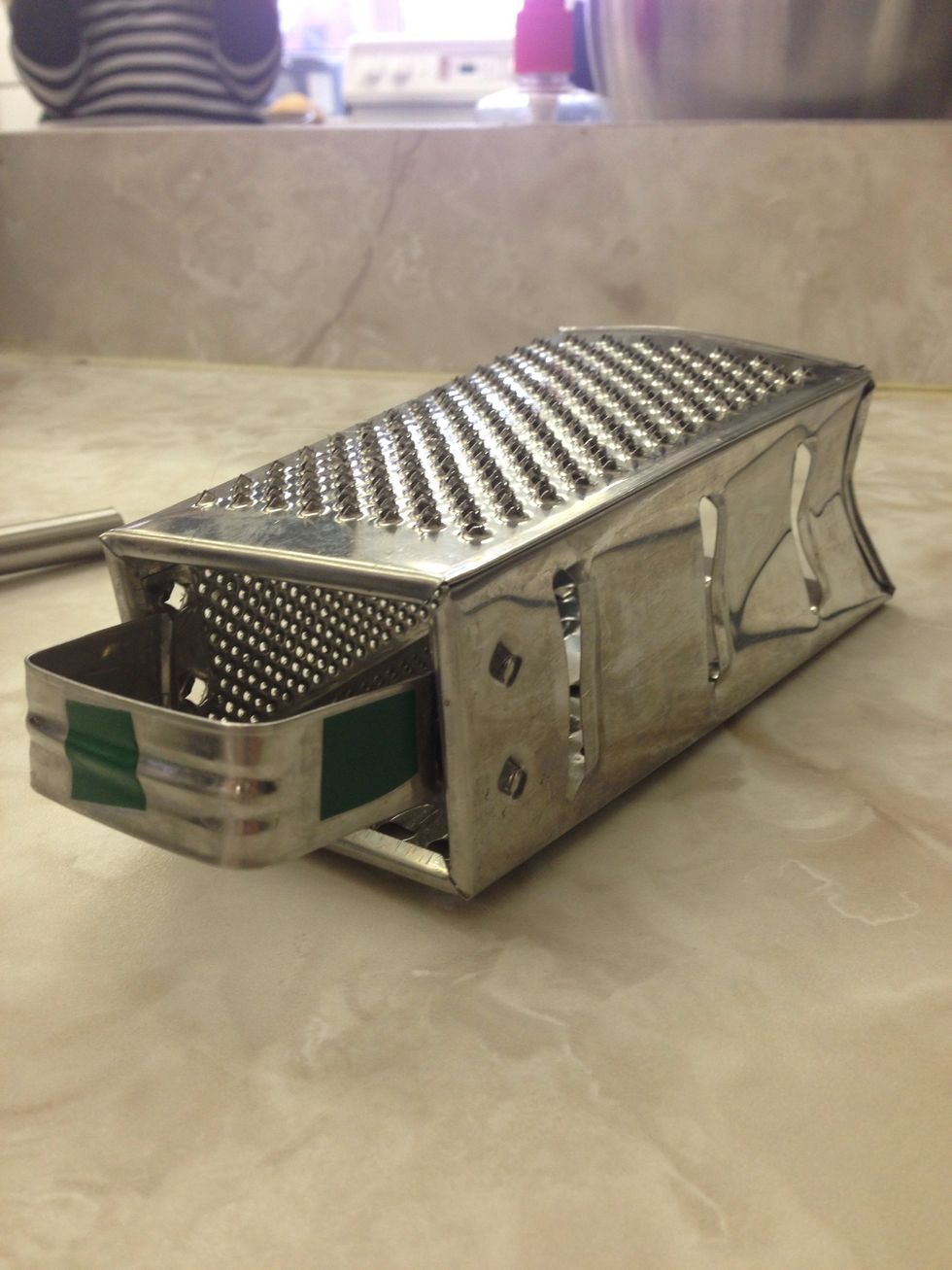 Greater  This is used to grind foods  I can use this when I grind cheese