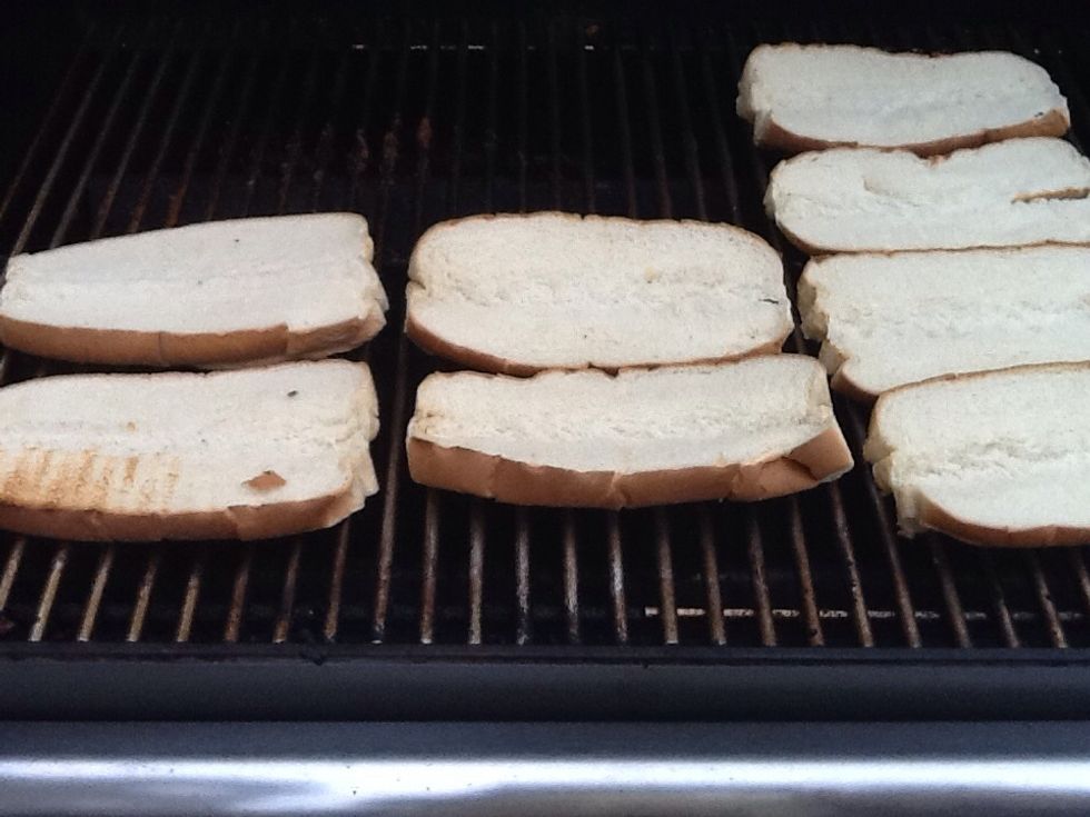 Grill 6 hotdog buns until they toasty and crispy!