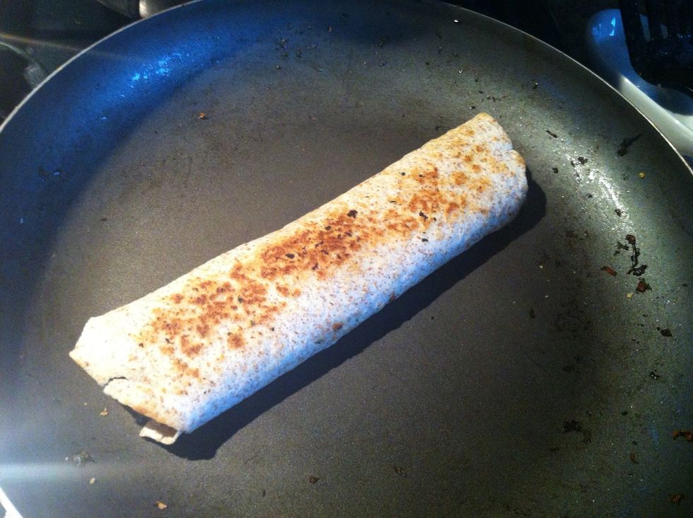 Grill on both sides to make it crispy.