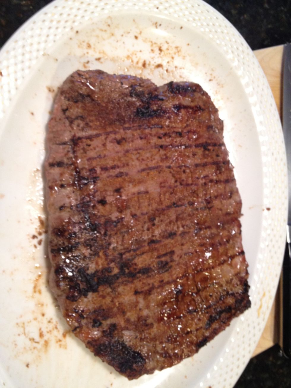 Grilled a steak on a hot grill are with high flame forFor 5 min. per side until they're nice grill marks let the steak stand for 10 min