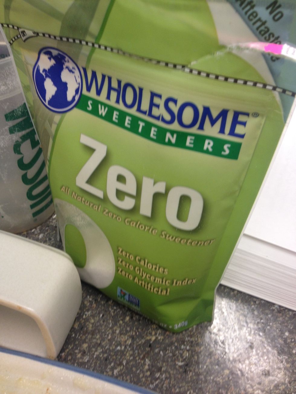 Grind 1 1/3 cups of this sweetener until it's very fine.