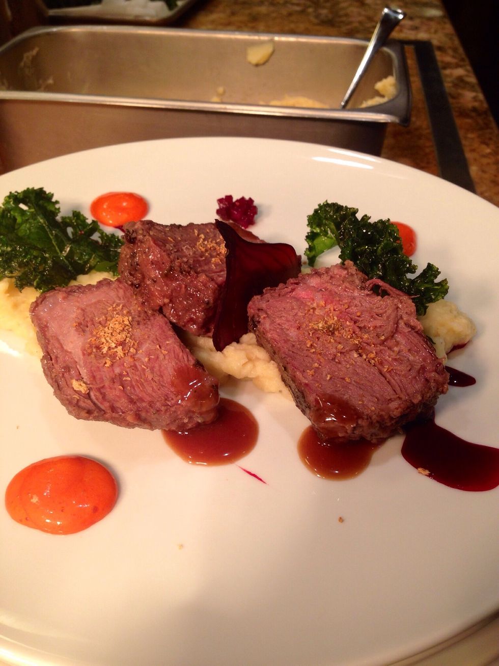 Grind up the horseradish. This can be used to season short ribs.