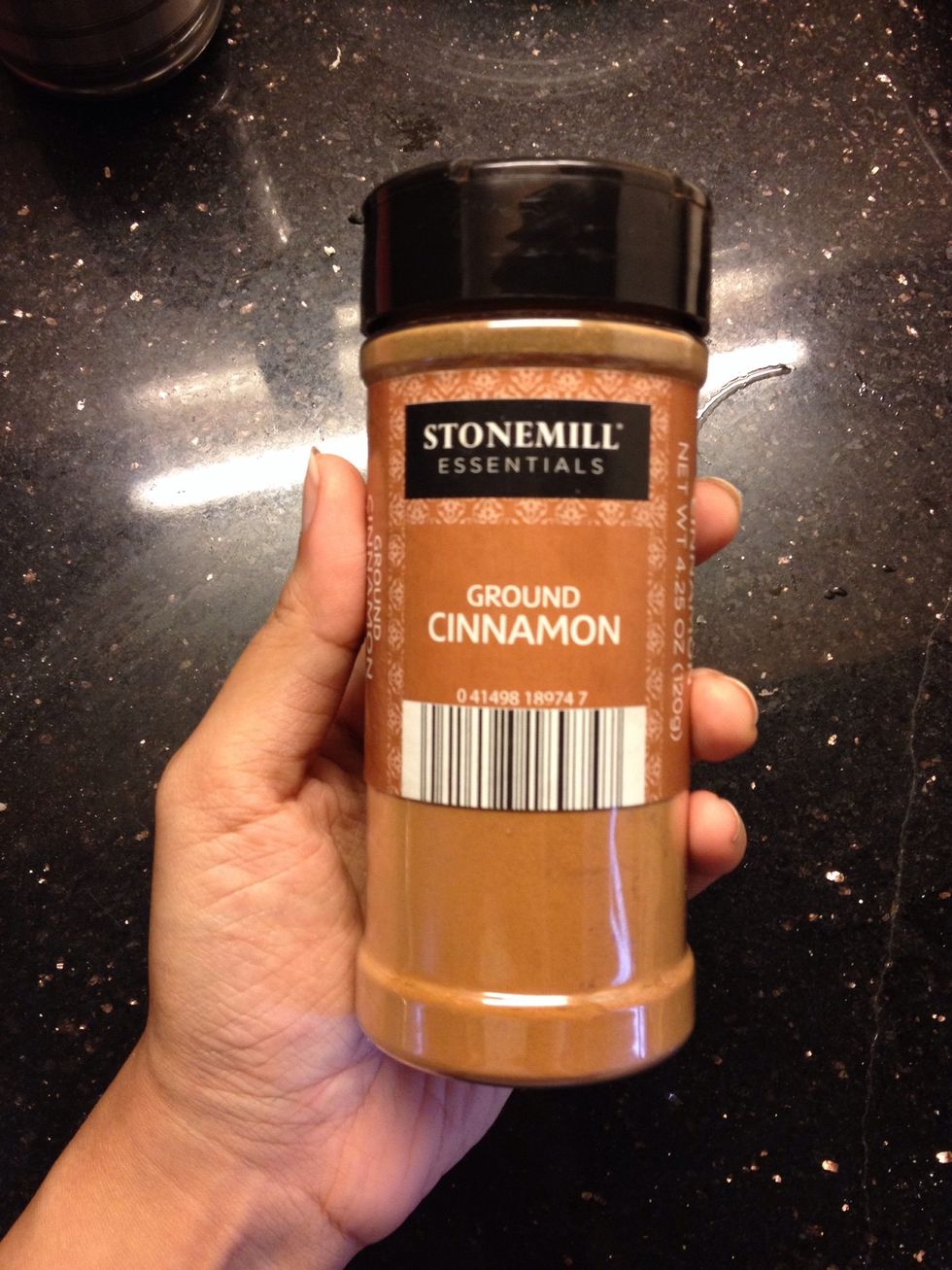 Ground cinnamon powder.