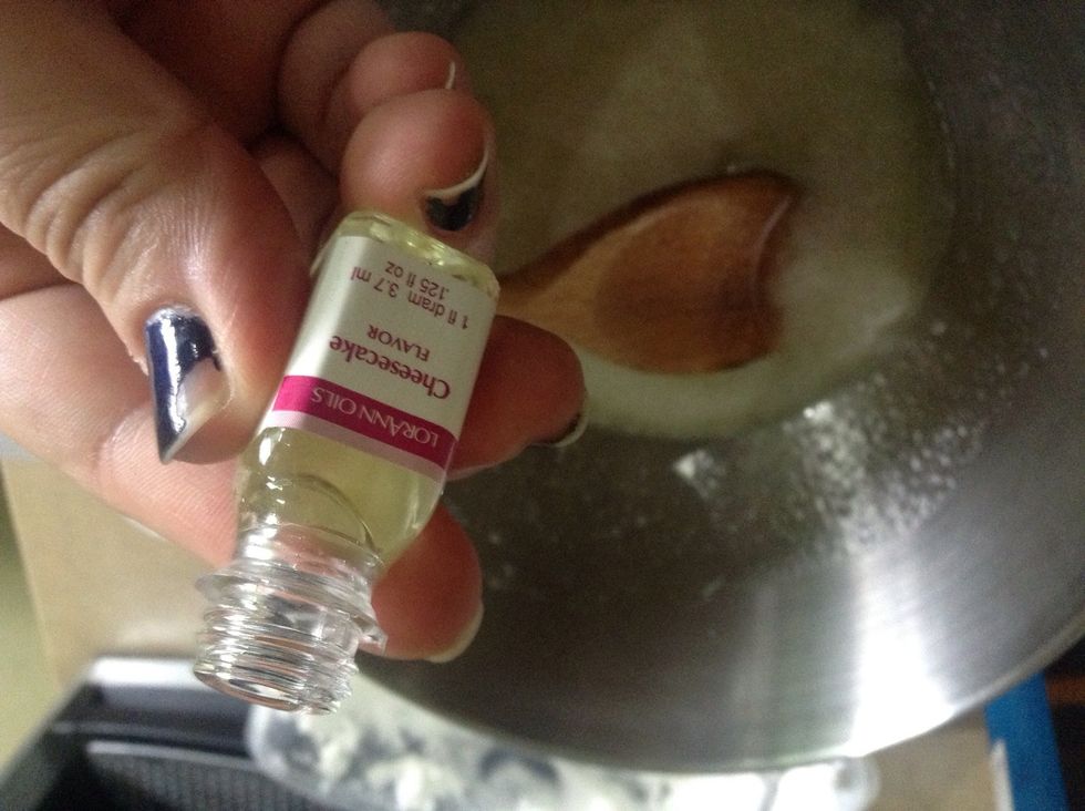 Hahaha hold my phone at the wrong angle!:) But here as u can see I'am holding my cheesecake flavoring that I bought few days ago at my favorite baking store.hahaha and sorry 'bout my chip nail polish!