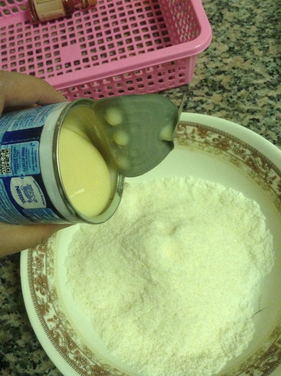 Half tin of condense milk