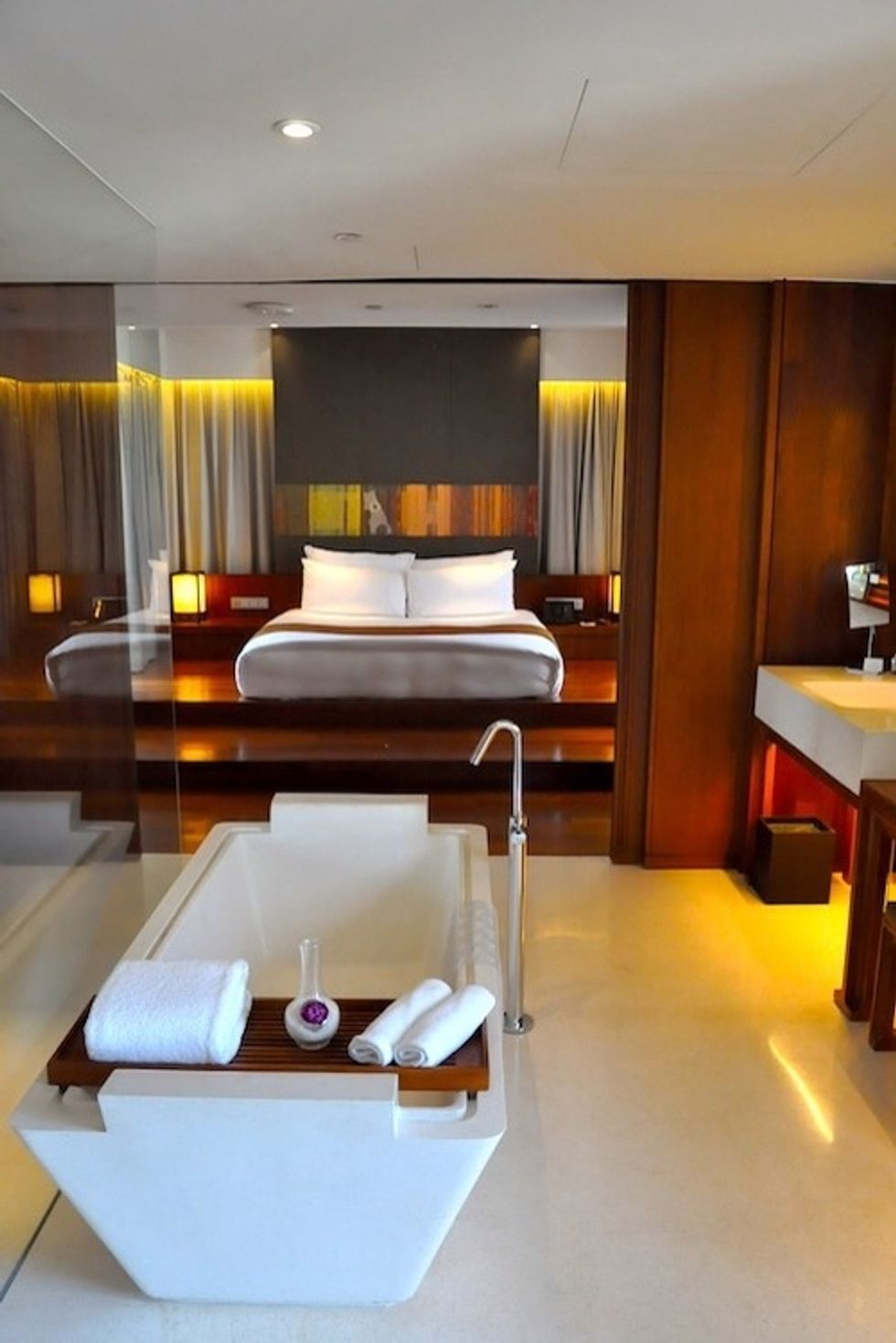 Hansar Hotel Bangkok Edge Suite