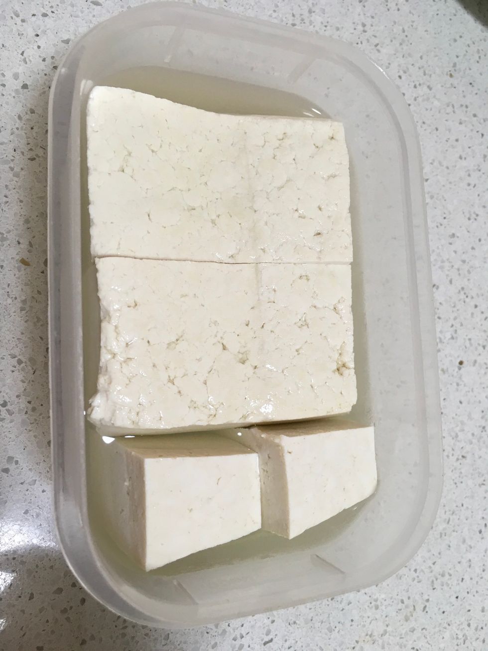Hard tofu 250g and deep fried or pan fried them