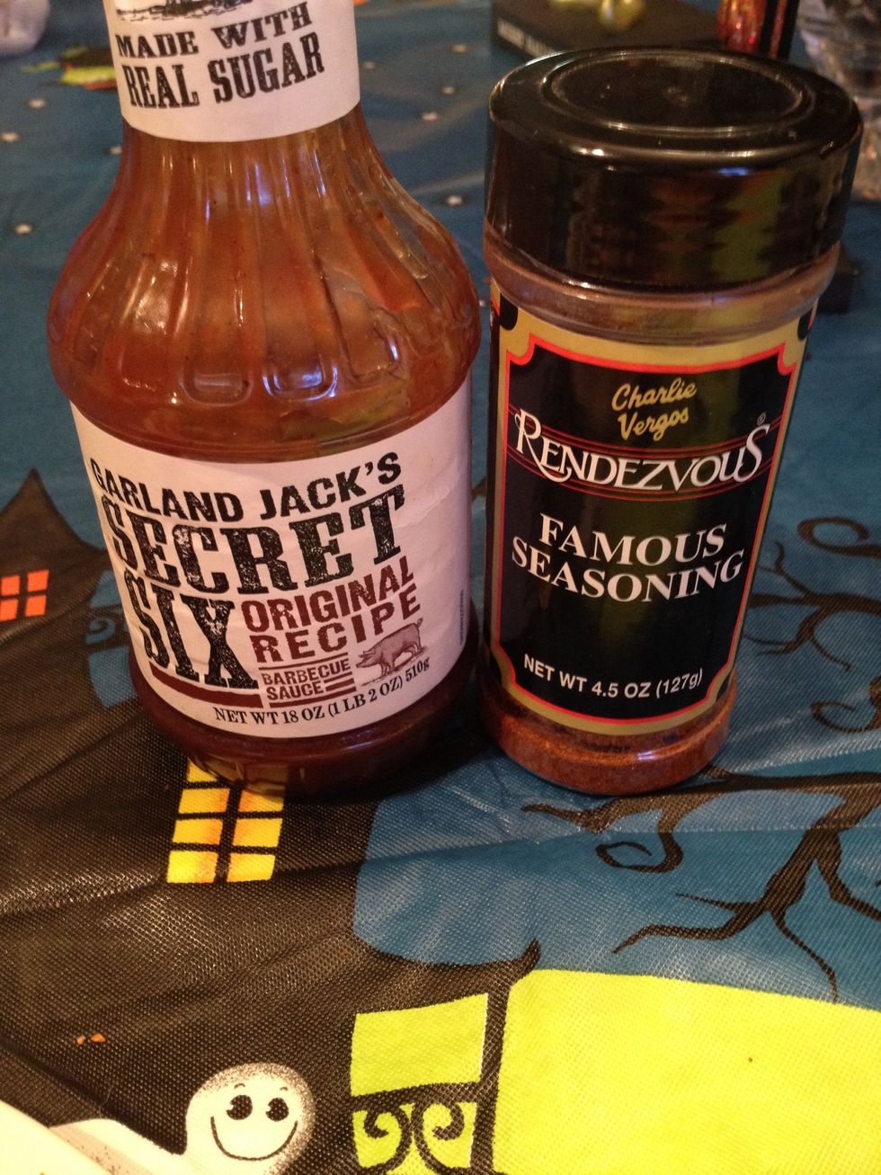 Have preferred sauce & Rendezvous seasoning on hand