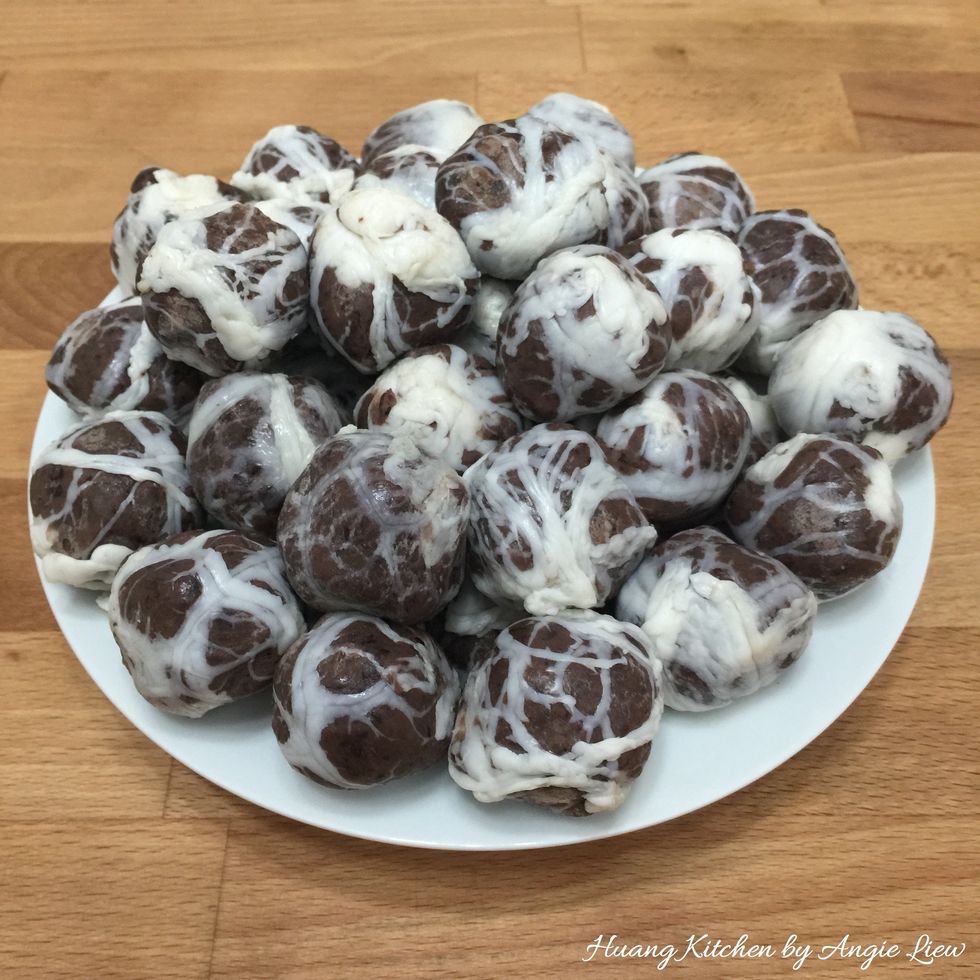 Have ready some red bean paste. These can be homemade or store bought and can be prepared earlier.