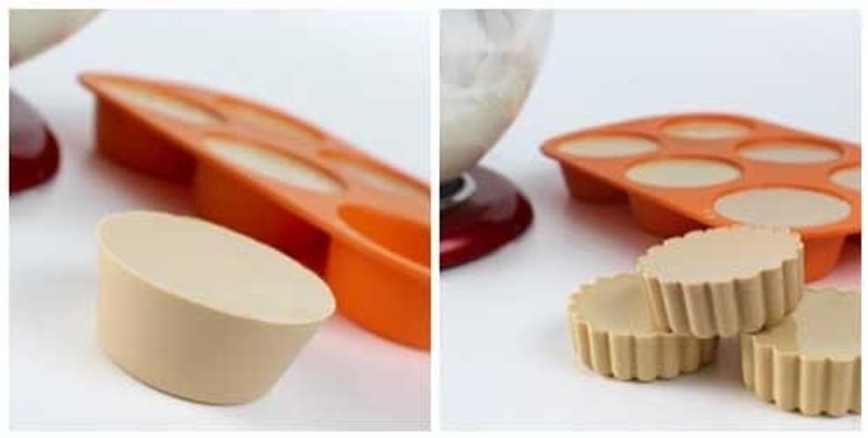 Have soap already made and ready to frost. You\u2019ll have about 5 minutes to work with the frosting before it starts to harden into a gunky mess. Set these aside and begin making your frosting.