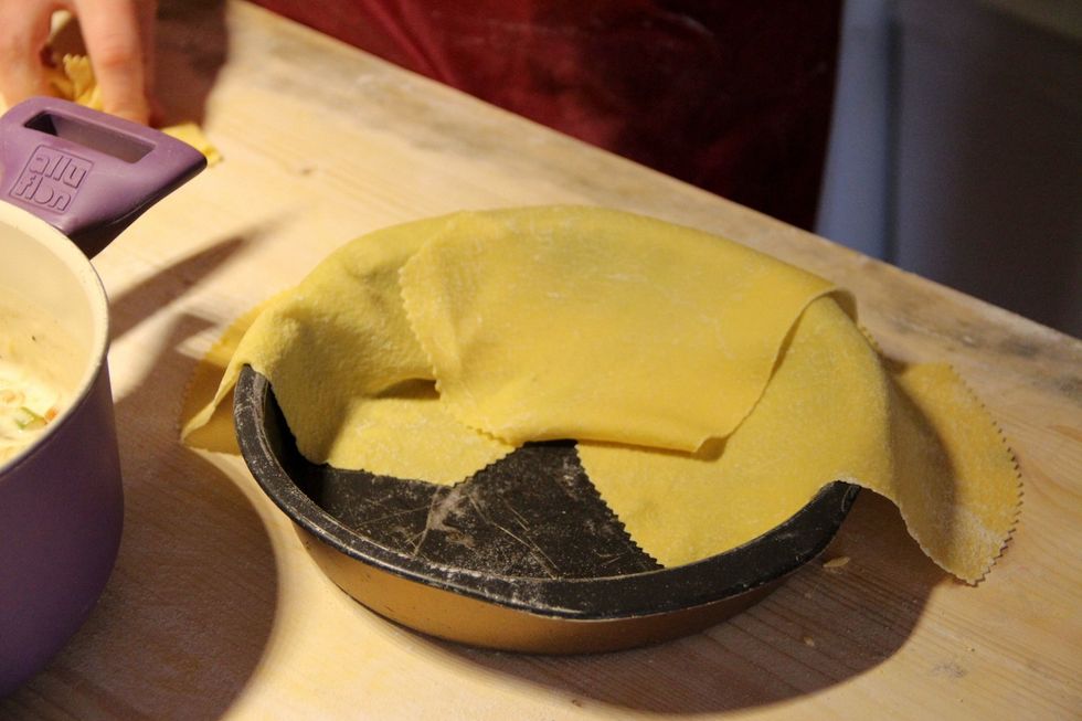 Have your fresh pasta dough flattened and ready (check how to make fresh pasta dough guide).