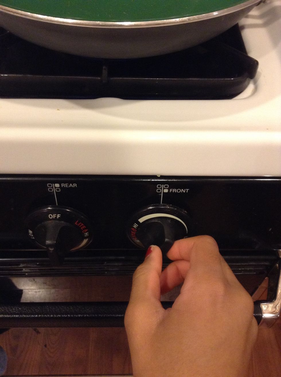 Heat a light oiled griddle or frying pan over medium high heat.