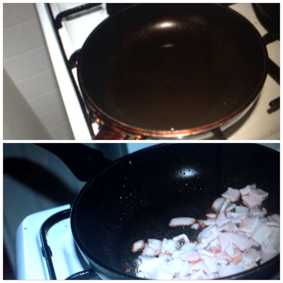 Heat a pan with oil and cook the bacon until crisp