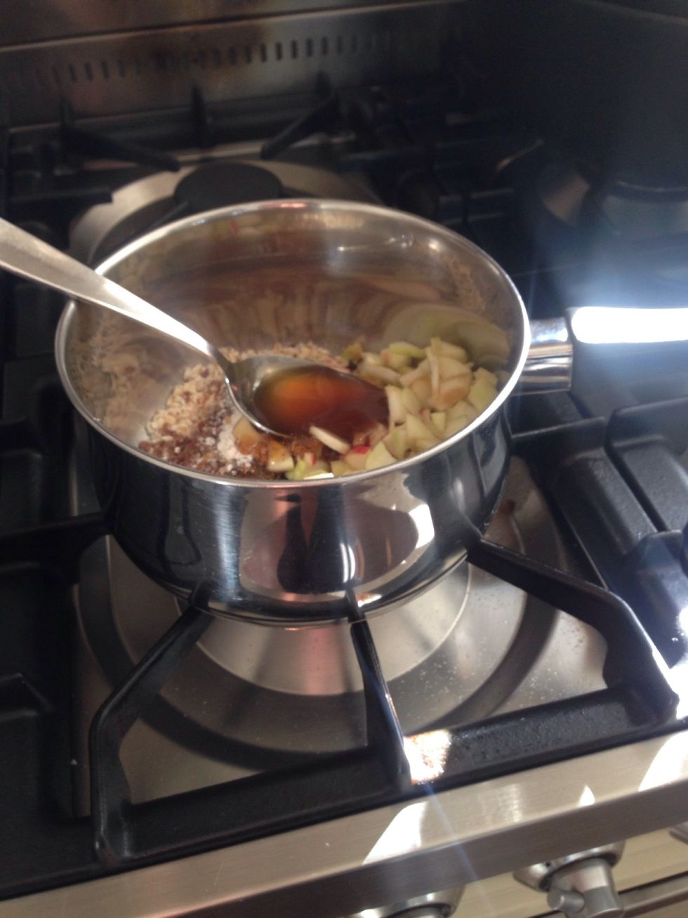 Heat it while stirring for 5 minutes