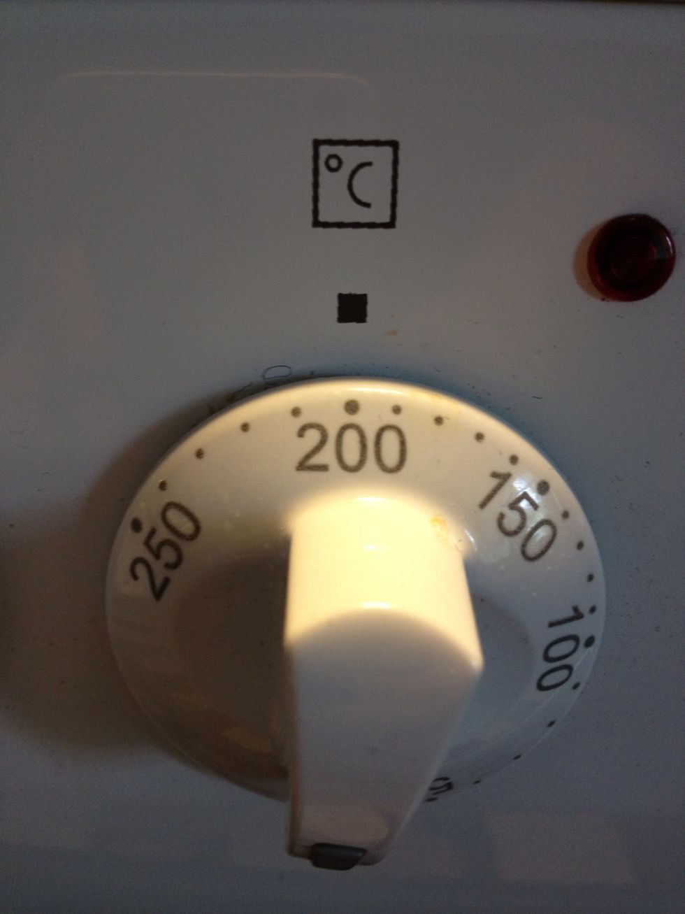 Heat oven to 200 C / 390 F.