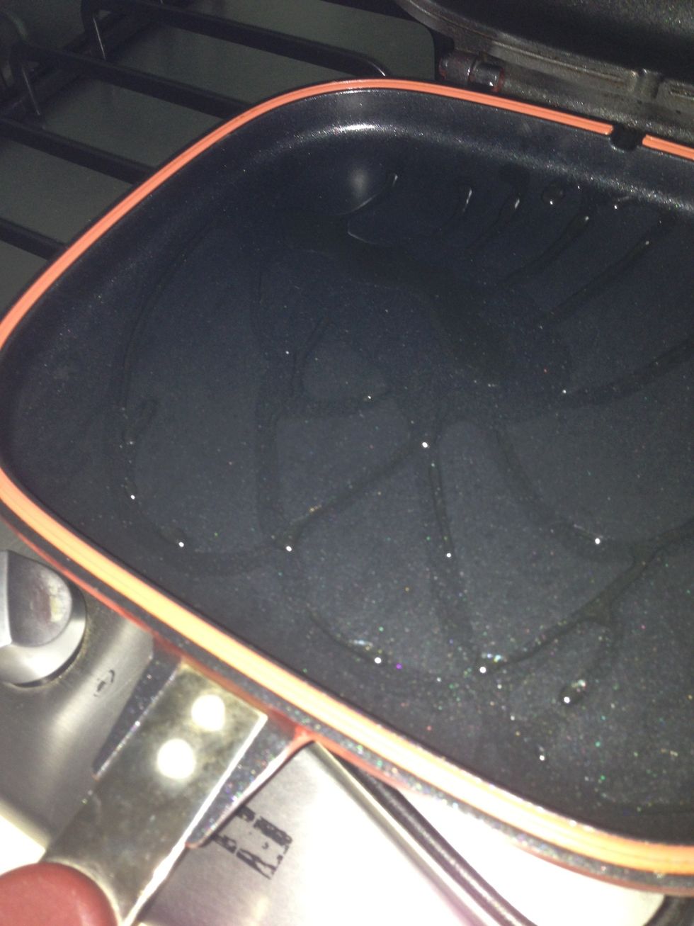 Heat the pan up with some oil