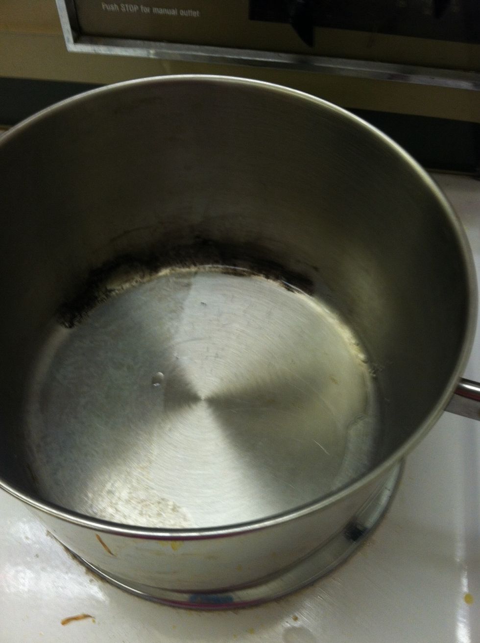 Heat the vegetable oil in a large pot