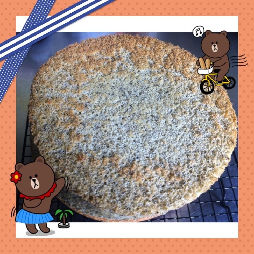 Heat to 170 degree c, and bake 35 minutes until done.