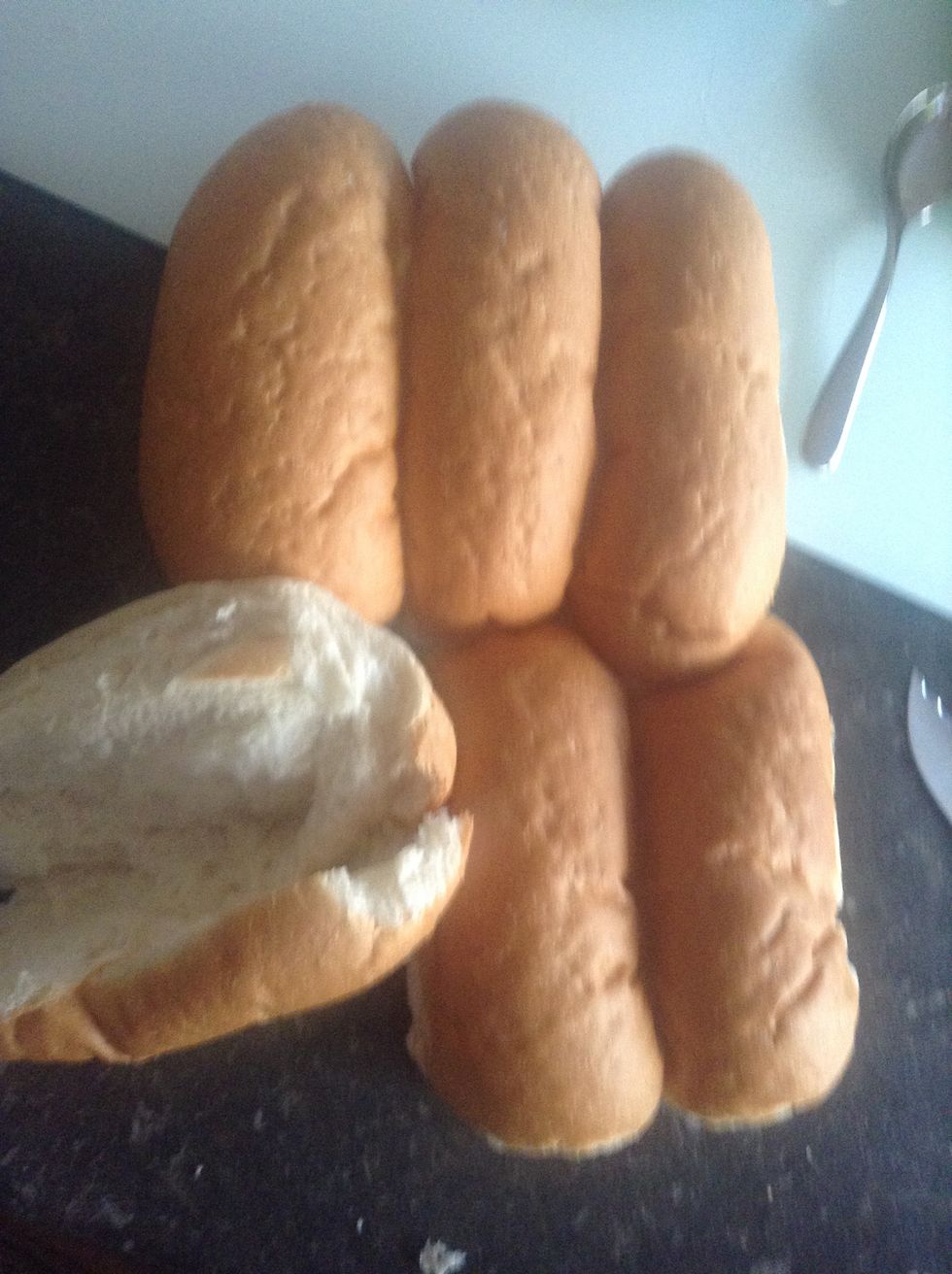Heat up some buns in the oven for about 5 minutes. Do this while the beef is resting.