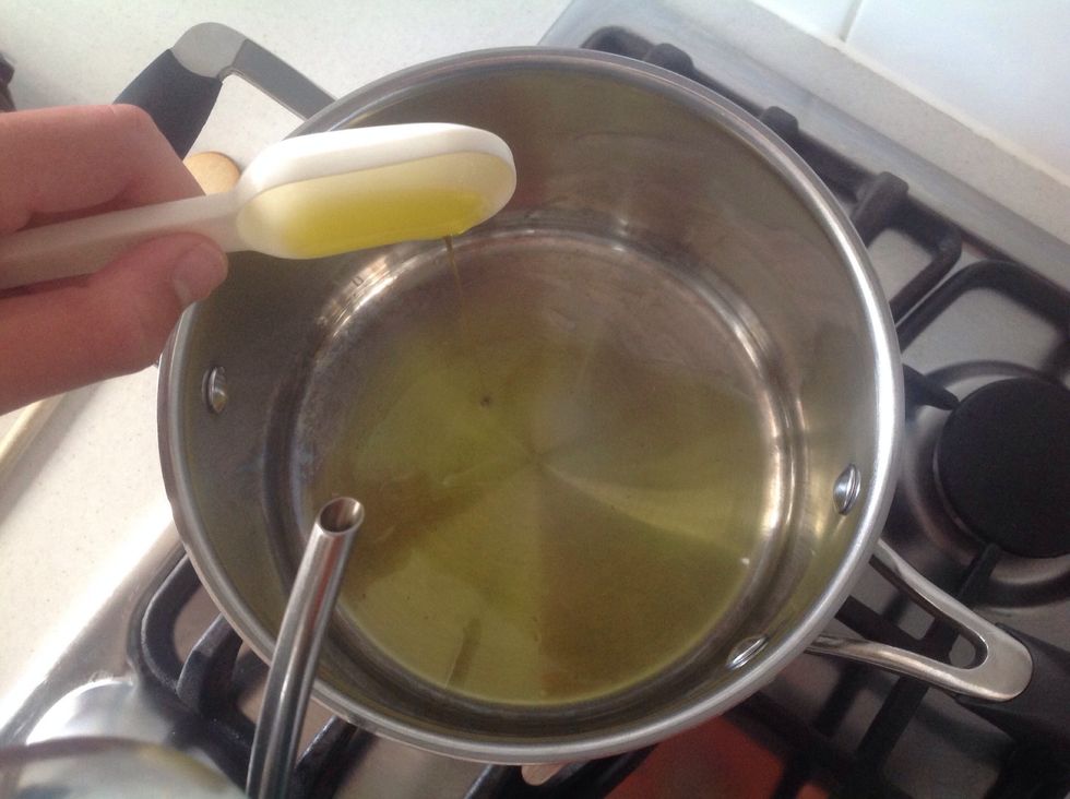 Heat up some oil in a saucepan.