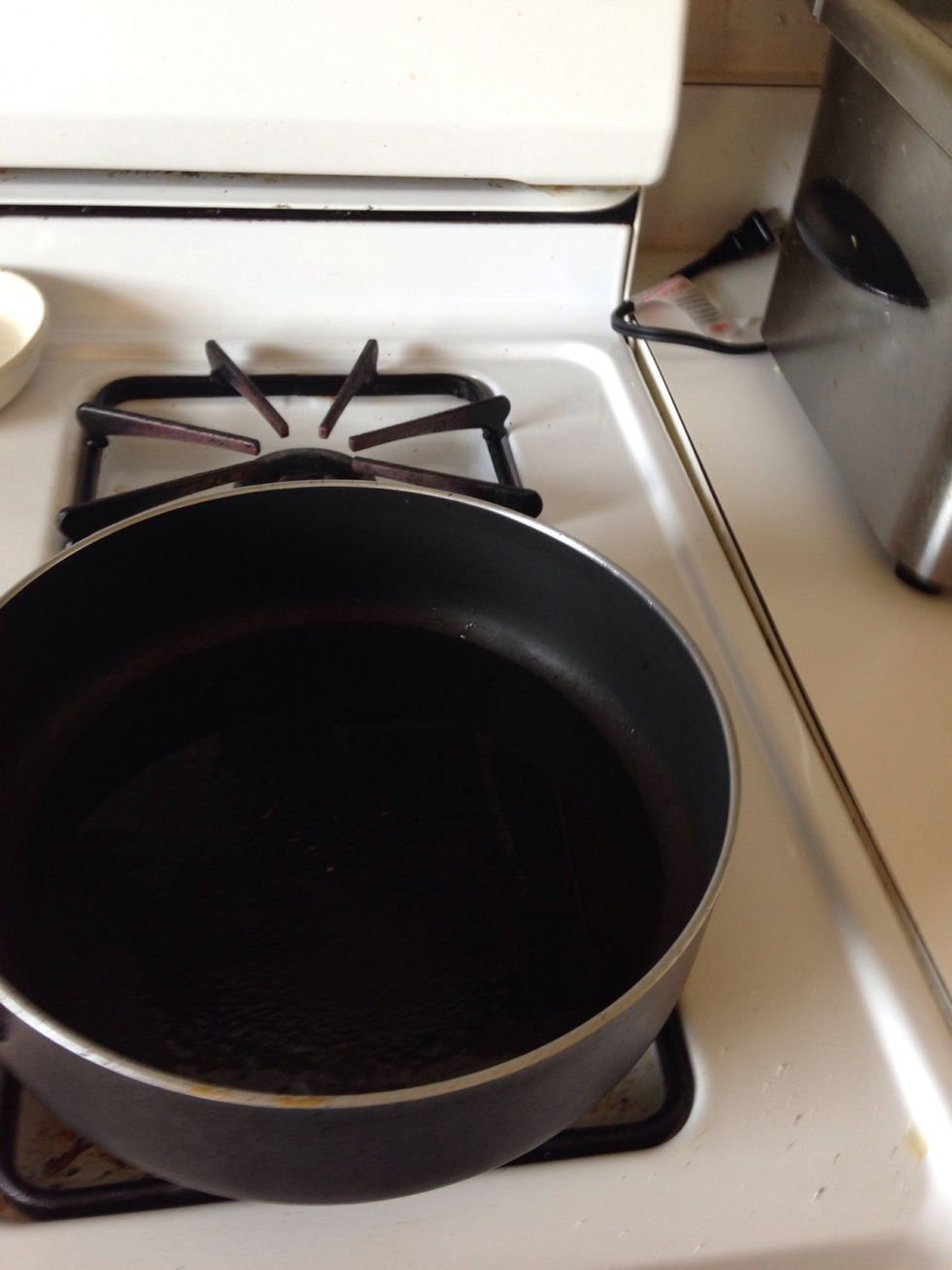 Heat your skillet medium high with 1 tbls oil