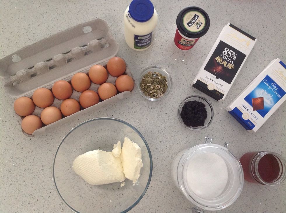 Here are all the ingredients you'll need to create this delicious dessert.