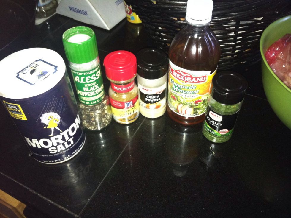 Here are my spices. I added about 1/2 teaspoon of each , about 1/3 cup of Apple cider vinegar, add it on your chicken.