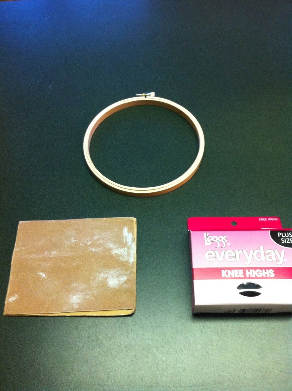 Here are the basic materials. Any cheap pantyhose will do. I got black so it would look nicer.