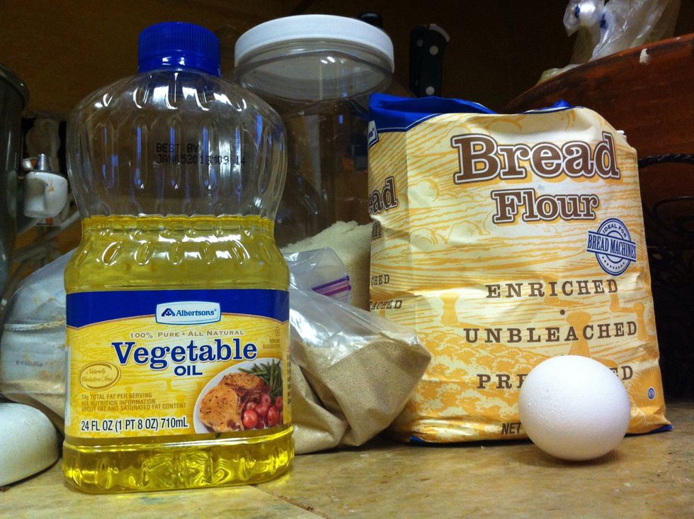 Here are the ingredients (measurement in supplies list :))