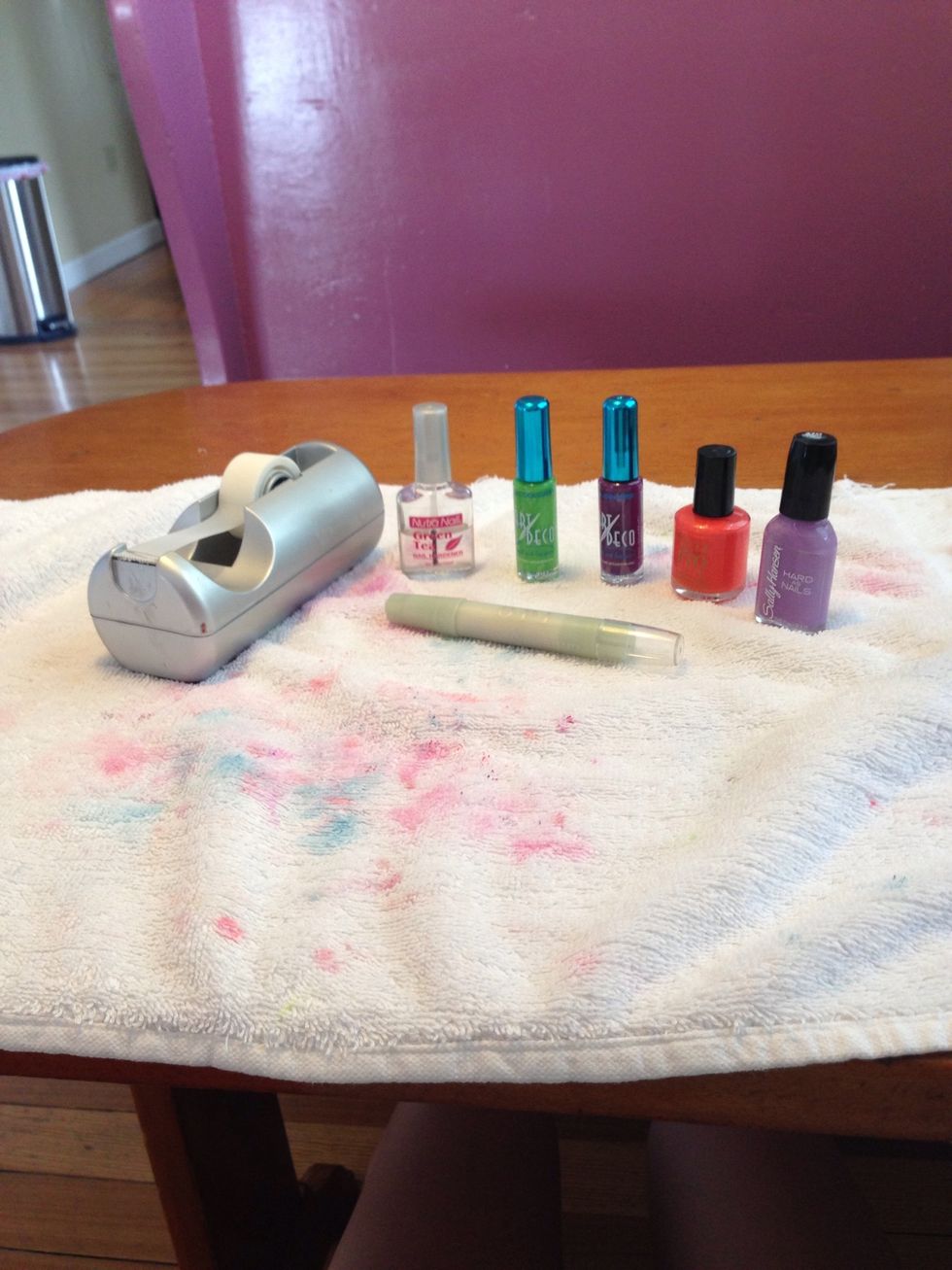 Here are the suplies: tape, clear polish, Art Deco style polish, hard as nails, and ultra pro polish, not forgetting my O. P. I. correction and cleanup \ud83d\udc9a\ud83d\ude01