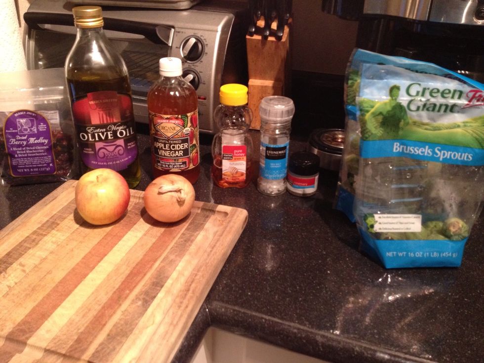 Here are the supplies, feel free to add some dried berries, nuts (eg. almonds, walnuts, pecans...). Also you can use orange juice, sherry vinegar, or champagne vinegar instead of the apple cider one