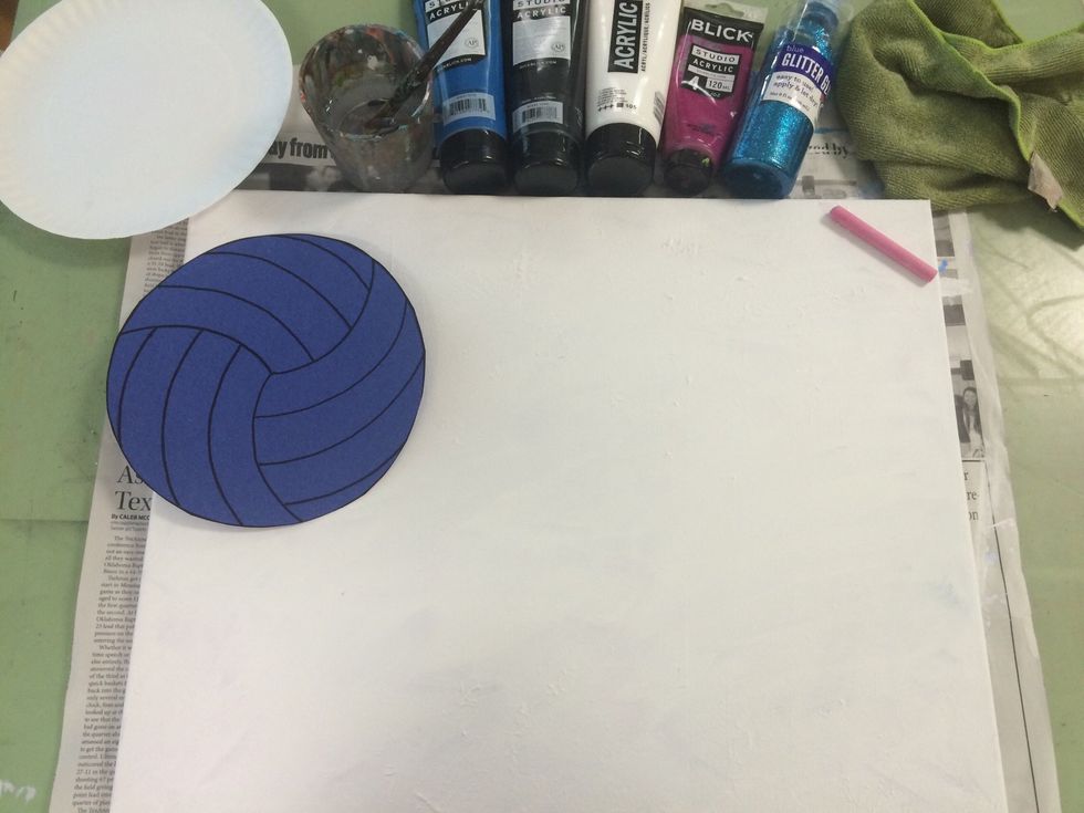 Here are the supplies I am using: brushes and water, a 16 x 20 canvas, acrylic paints, chalk, a circle to trace, and some glitter glue.