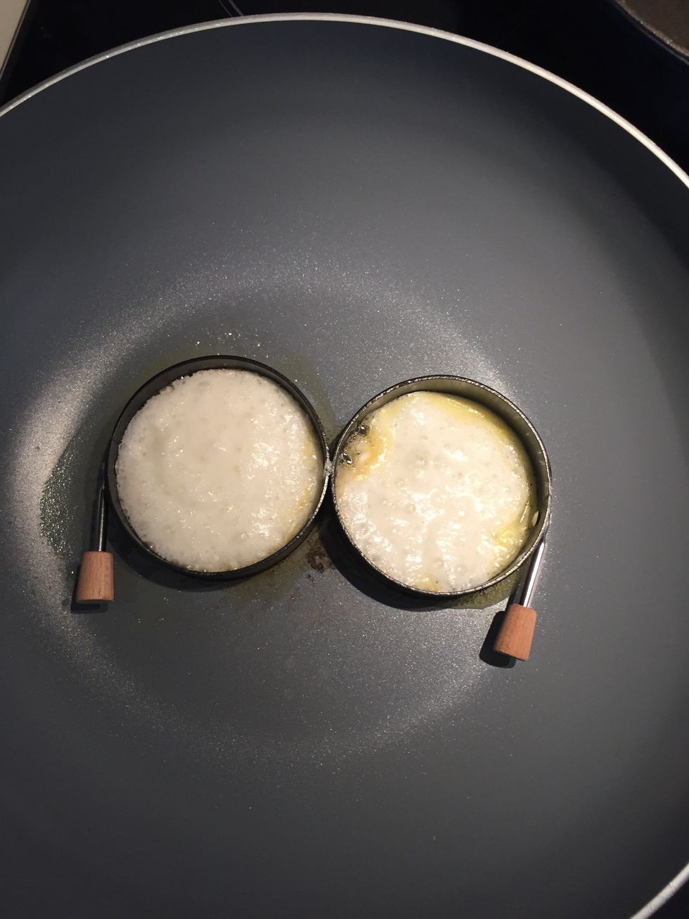 Here cook for a while , not too long please like max a minute