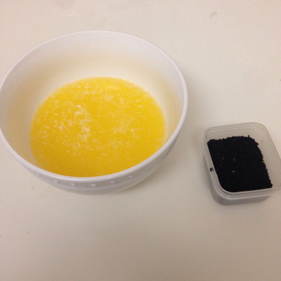 Here I have the melted butter and black seeds