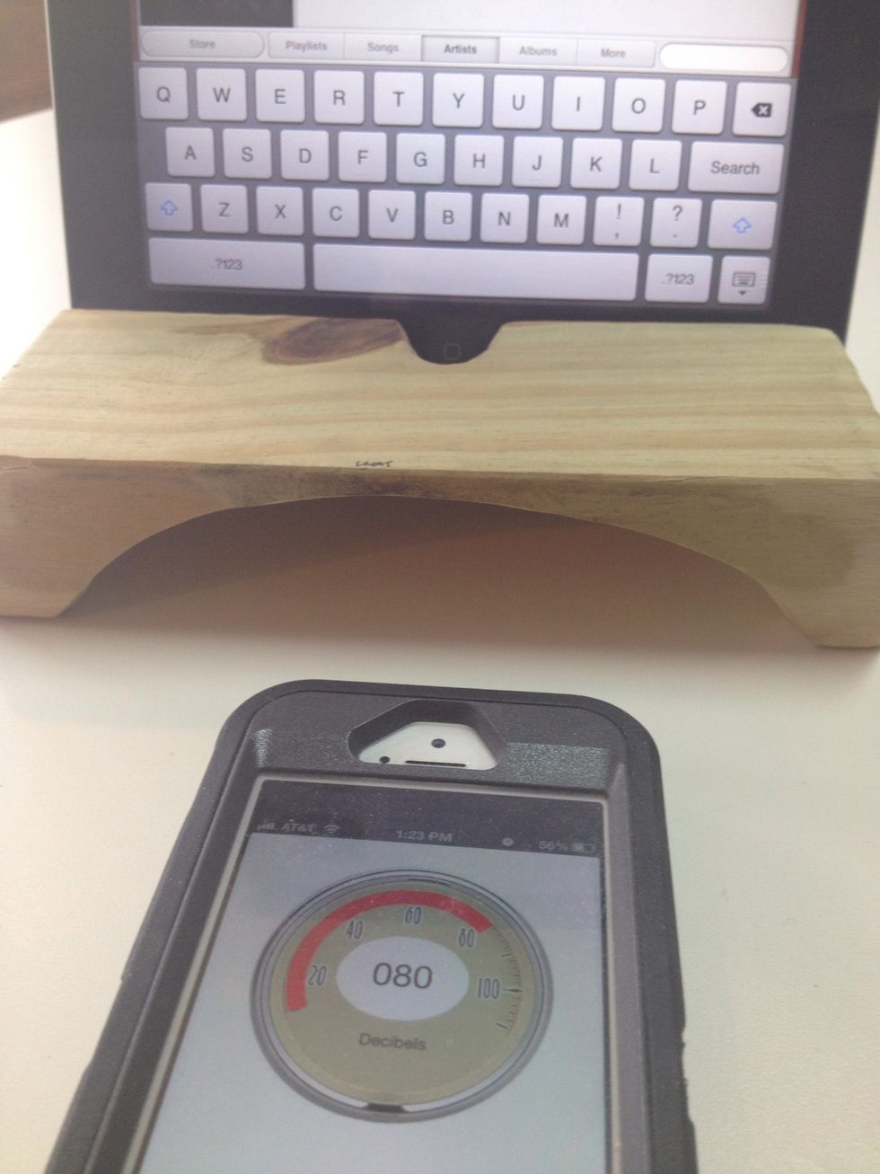 Here is Adel belting out one of her #1 songs at 80db. Wait for it, it gets better.