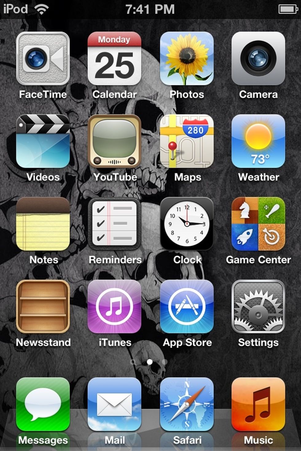 How to take a photo of your screen (apple device) - B+C Guides